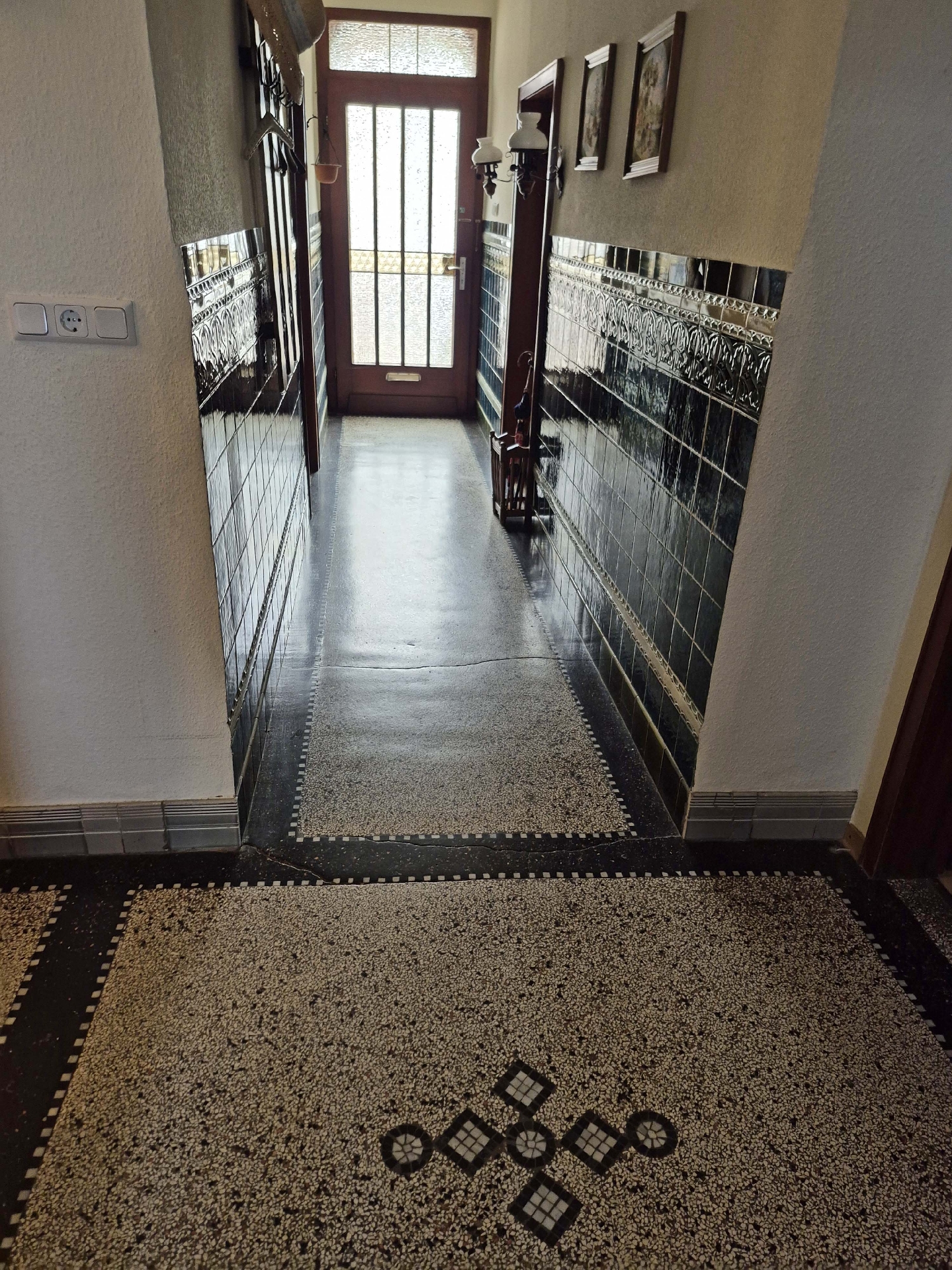 original Terrazzobelag im Flur EG
