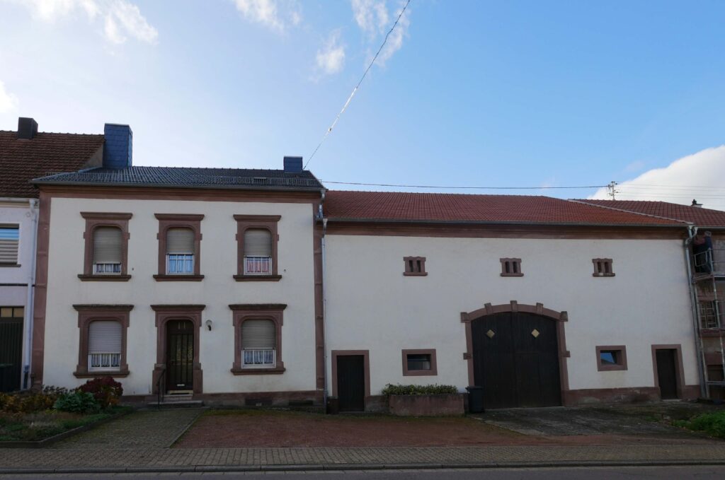 Straßenansicht
