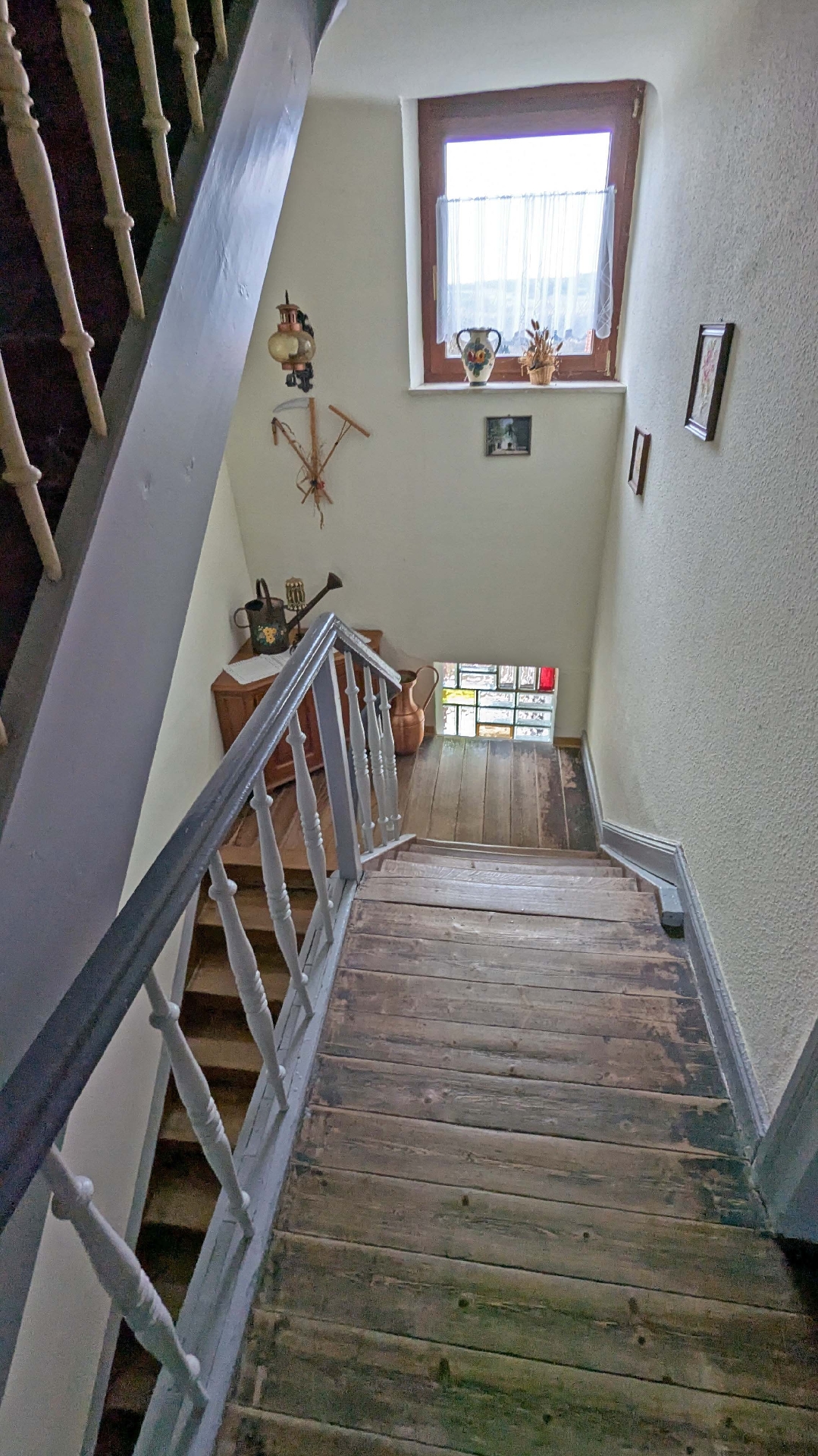 schöne Holztreppe